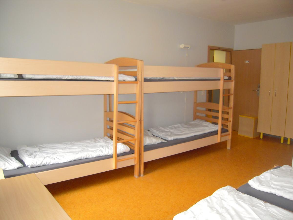 Happy Go Lucky + Schoneberg Hotel Berlino