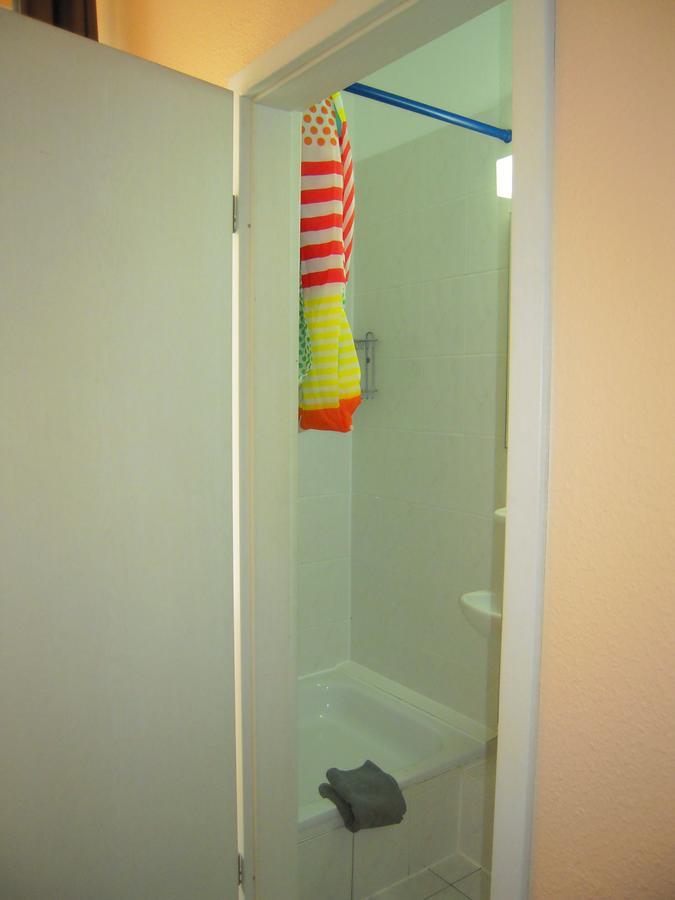 Hotel Happy Go Lucky + Schoneberg