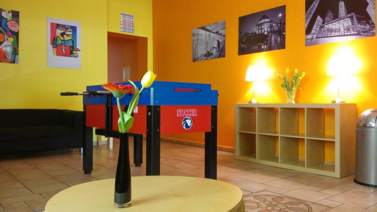 Happy Go Lucky + Schoneberg Hotel